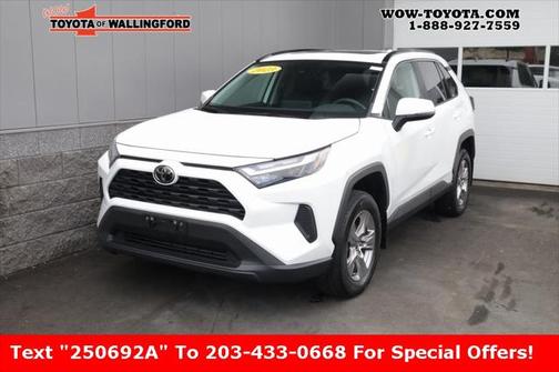 2022 Toyota RAV4 XLE