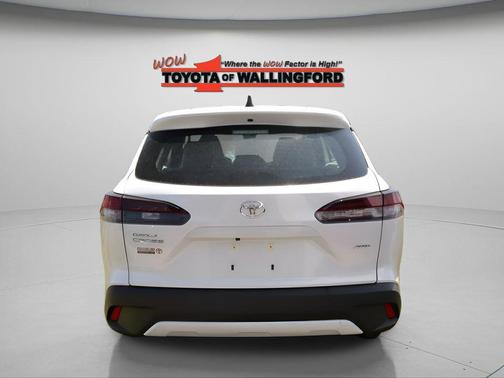 Wind Chill Pearl 2026 Toyota Corolla Cross L