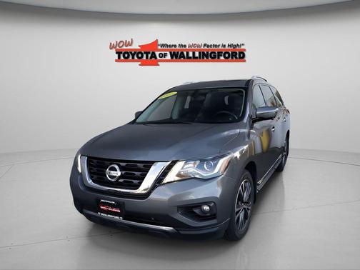 2017 Nissan Pathfinder Platinum