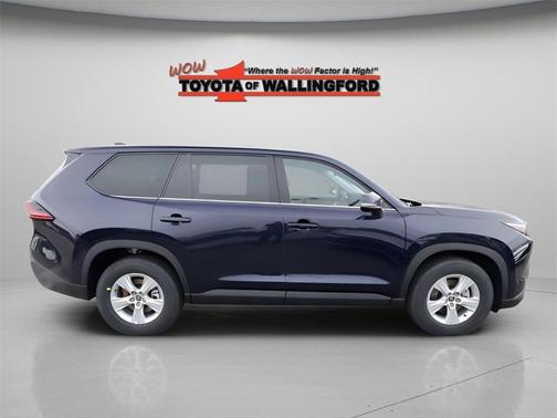 2026 Toyota Highlander LE