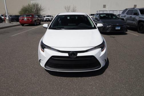 Ice 2026 Toyota Corolla LE