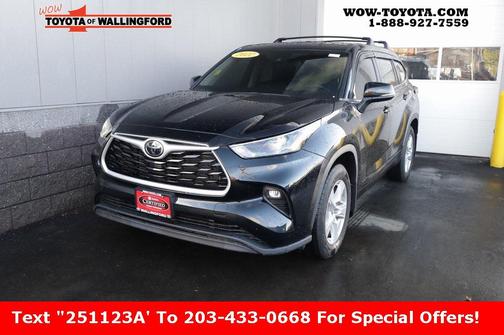 2022 Toyota Highlander LE