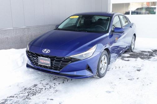 2021 Hyundai ELANTRA SE