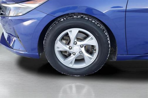 2021 Hyundai ELANTRA SE