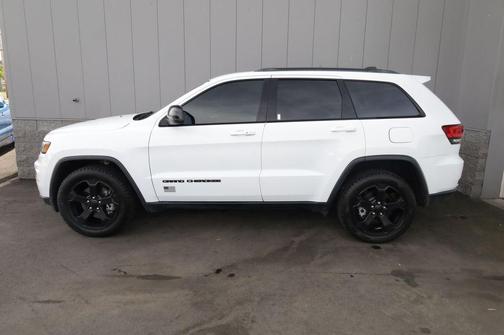 Bright White Clearcoat 2021 Jeep Grand Cherokee Freedom 4x4