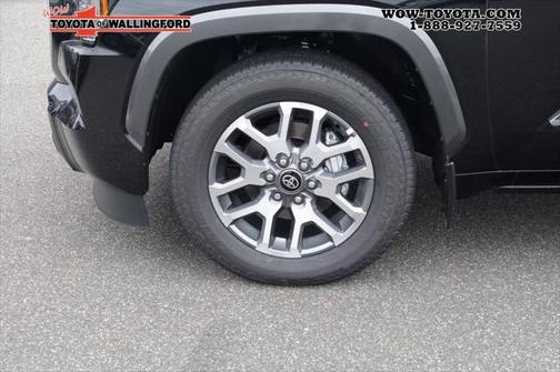 2025 Toyota Sequoia Base