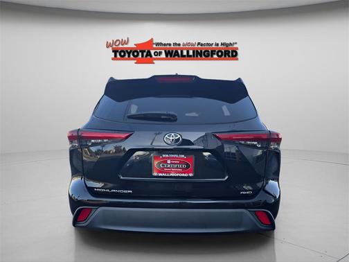 2022 Toyota Highlander L
