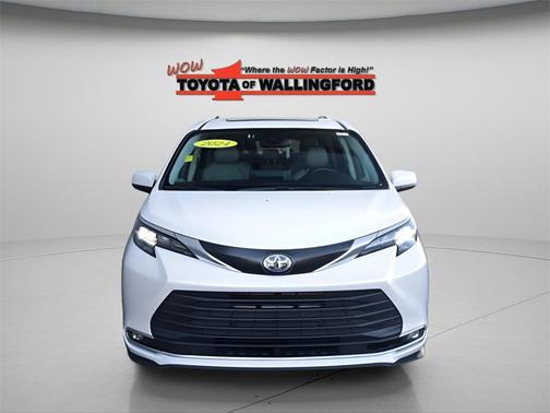 2024 Toyota Sienna XLE 7 Passenger