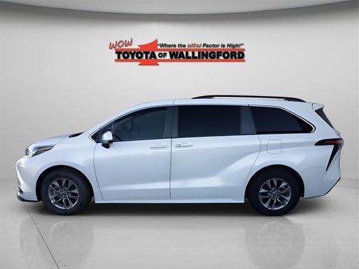 2024 Toyota Sienna XLE 7 Passenger