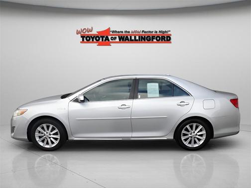 2012 Toyota Camry Hybrid XLE
