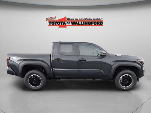 01l7 2026 Toyota Tacoma Hybrid TRD Off Road