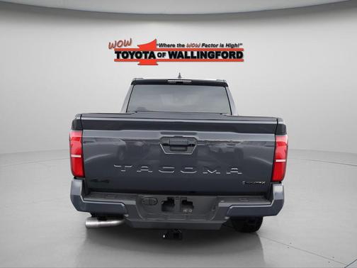 01l7 2026 Toyota Tacoma Hybrid TRD Off Road