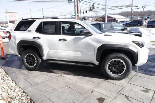2025 Toyota 4Runner TRD Off Road