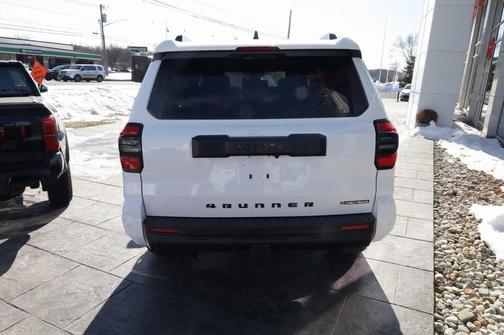 2025 Toyota 4Runner TRD Off Road