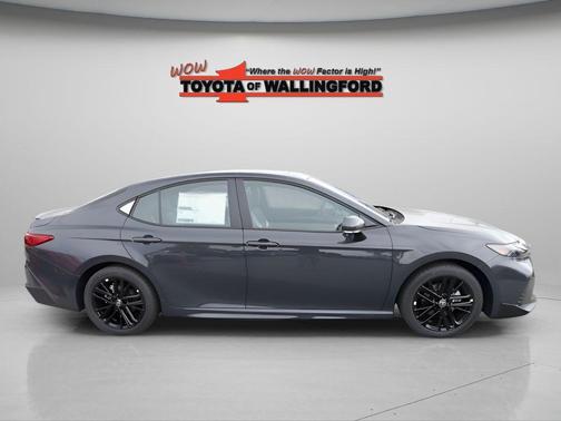 Underground 2026 Toyota Camry SE