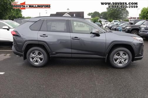 2025 Toyota RAV4 Hybrid XLE