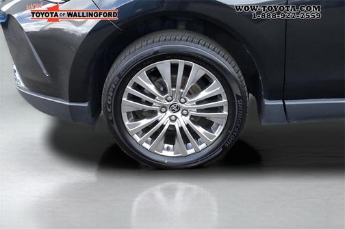 2022 Toyota Venza XLE