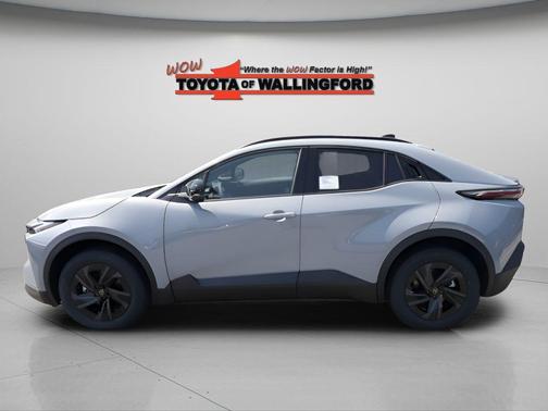 Cement 2026 Toyota C-HR SE