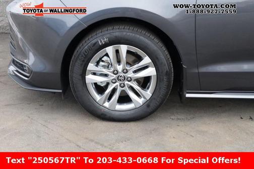 2025 Toyota Sienna XLE