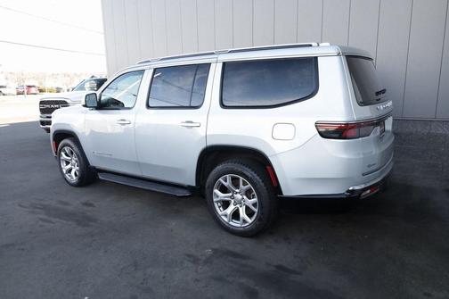 2022 Jeep Wagoneer Series II 4x4