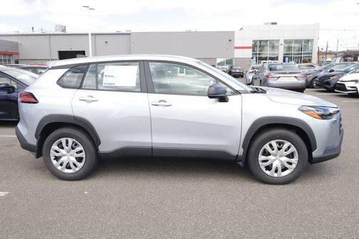 Sonic Silver 2026 Toyota Corolla Cross L