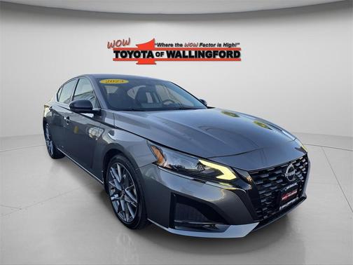 2023 Nissan Altima SR VC-Turbo FWD