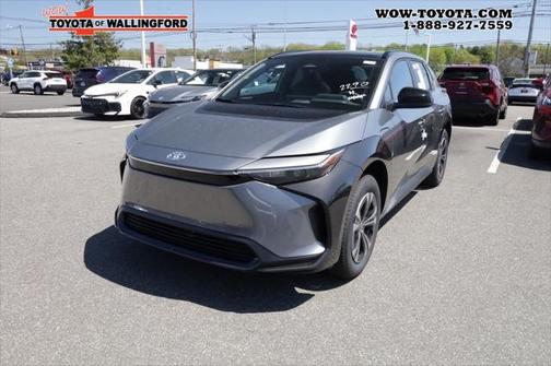 2025 Toyota bZ4X XLE