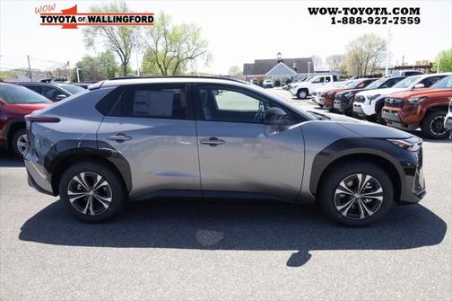 2025 Toyota bZ4X XLE