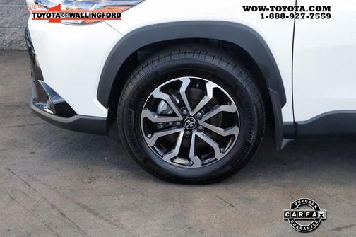 2024 Toyota Corolla Hybrid SE