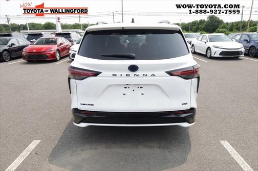 2025 Toyota Sienna XSE 7 Passenger