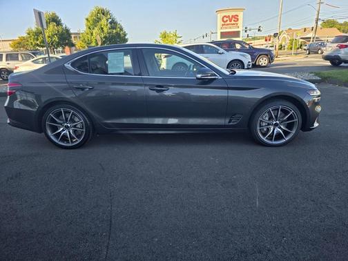 2025 Genesis G70 2.5T AWD