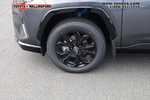 2025 Toyota RAV4 Hybrid SE