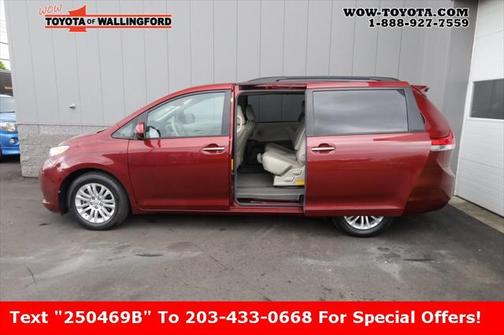2011 Toyota Sienna XLE