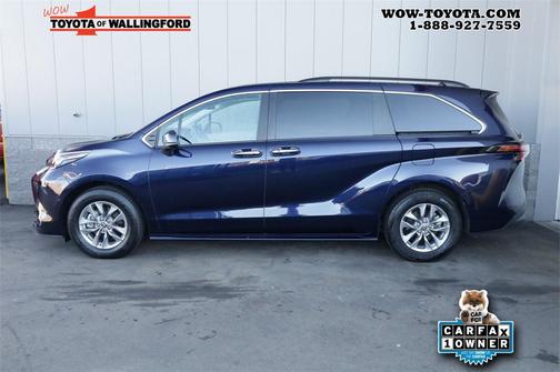 2024 Toyota Sienna XLE