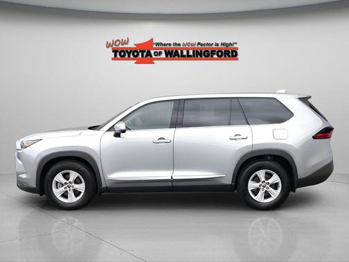 Celestial Silver Metallic 2025 Toyota Highlander LE