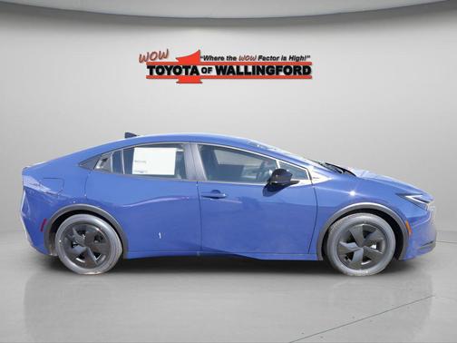 2026 Toyota Prius Plug-In Hybrid 