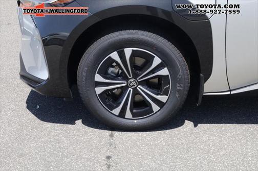 2025 Toyota bZ4X XLE