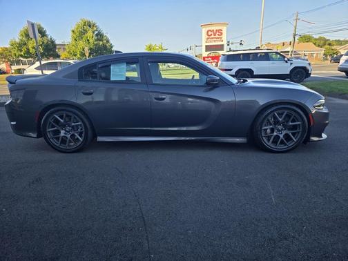 2018 Dodge Charger R/T Scat Pack
