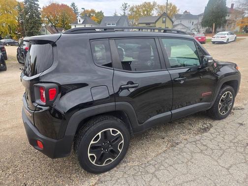 2016 Jeep Renegade Trailhawk