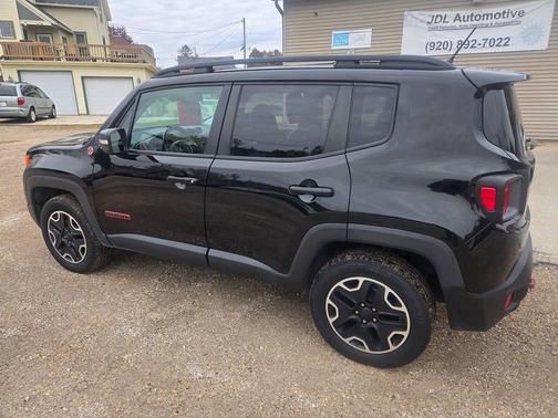 2016 Jeep Renegade Trailhawk
