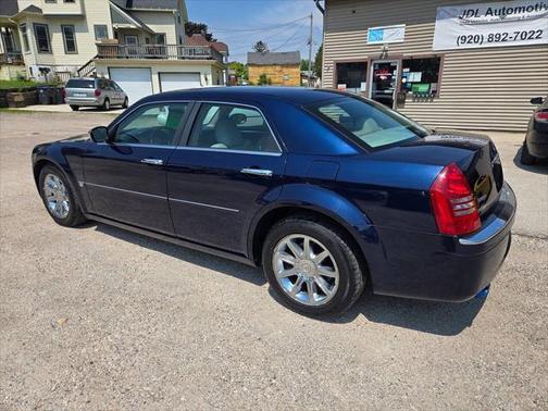 2005 Chrysler 300 Base
