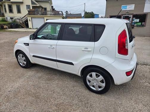 2013 Kia Soul Base