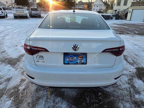 2019 Volkswagen Jetta 1.4T R-Line