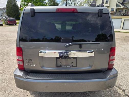 2012 Jeep Liberty Latitude 4x4 4dr SUV