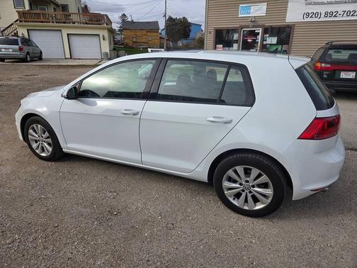 2017 Volkswagen Golf TSI Wolfsburg Edition 4-Door