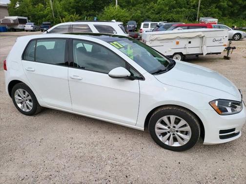 2017 Volkswagen Golf TSI Wolfsburg Edition 4-Door