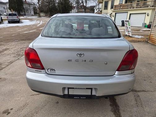 2001 Toyota ECHO Base 4dr Sedan