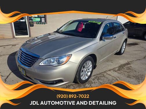 2013 Chrysler 200 Limited