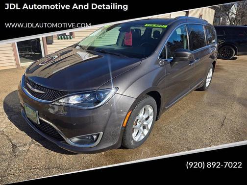 2018 Chrysler Pacifica Touring-L Plus