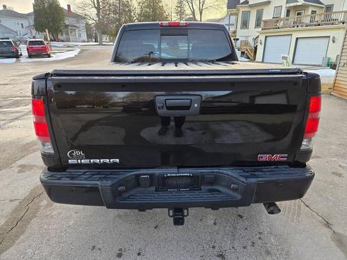 2007 GMC Sierra 1500 Denali Crew Cab